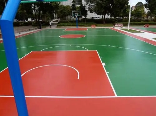 保亭球场地面翻新,裂缝修重要性