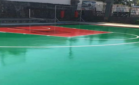 保亭篮球场翻新地面